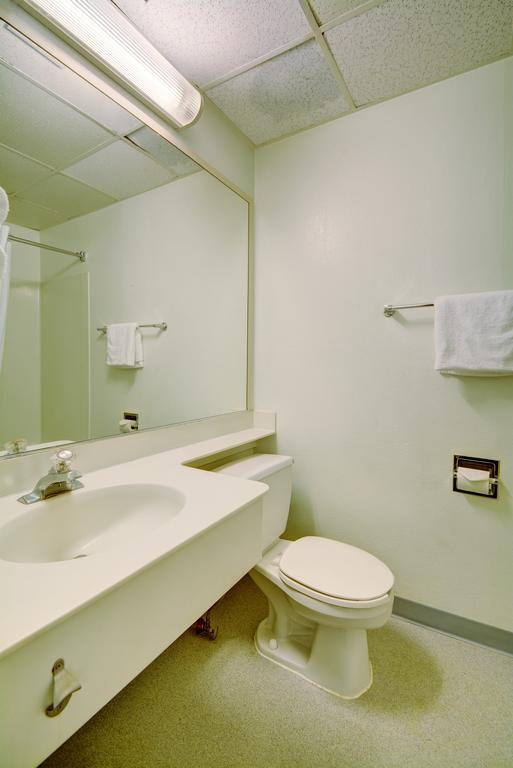 Motel 6-Warwick, Ri - Providence Airport - I-95 المظهر الخارجي الصورة