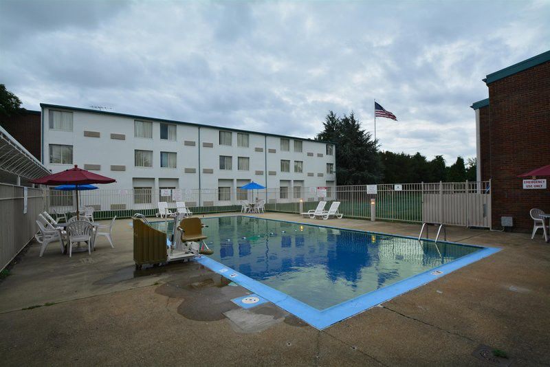 Motel 6-Warwick, Ri - Providence Airport - I-95 المظهر الخارجي الصورة