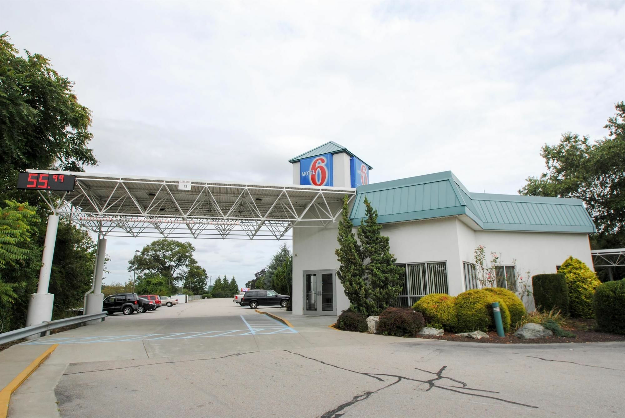 Motel 6-Warwick, Ri - Providence Airport - I-95 المظهر الخارجي الصورة